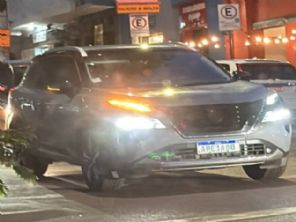 Nissan X-Trail  ?visto sem disfarces no Brasil em fase de testes